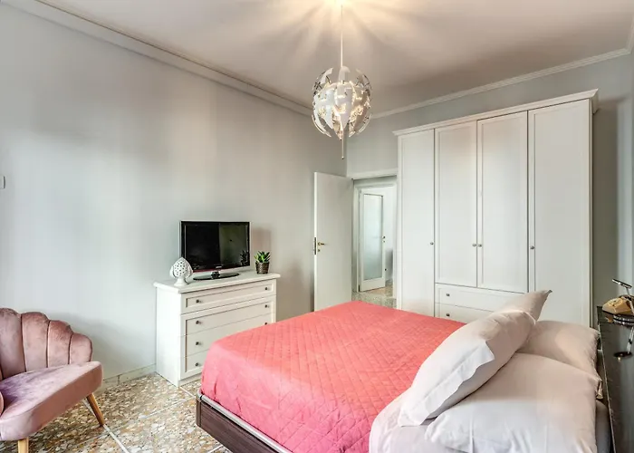 Domus Lucianae Family & Group Comfort, Few Min From Colosseum Appartement *