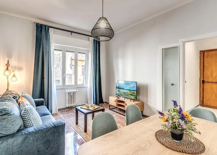 Appartement Domus Lucianae Family & Group Comfort, Few Min From Colosseum